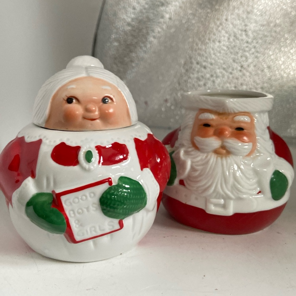 Avon so cute creamer & sugar bowl 1983 vintage table ware